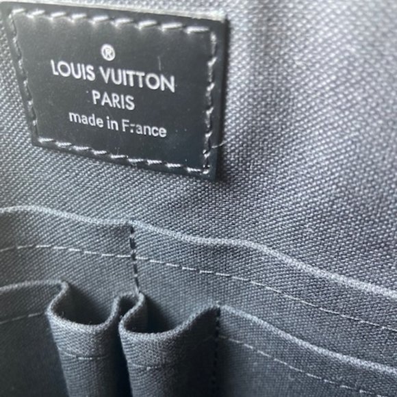 Men’s Bag Louis Vuitton Damier Graphite Laptop Bag - Picture 13 of 15